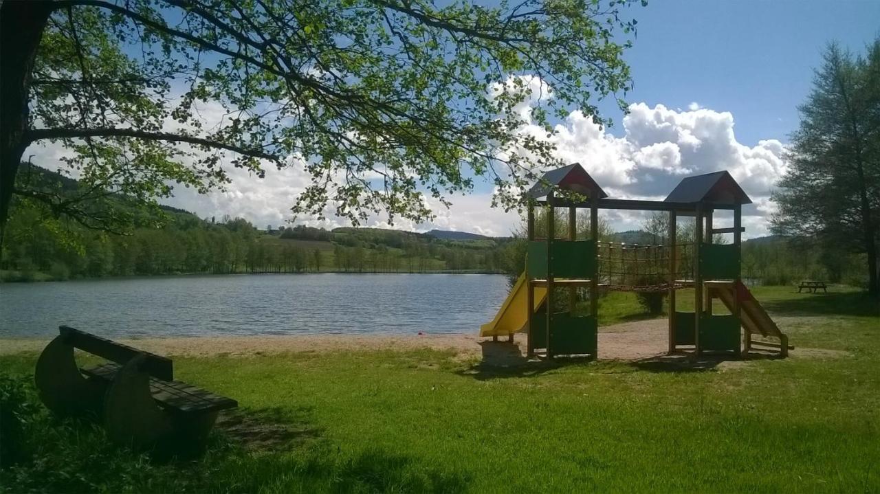 Les Gites De L Etang :Studio A 20 Mn De Gerardmer La Chapelle  Eksteriør bilde
